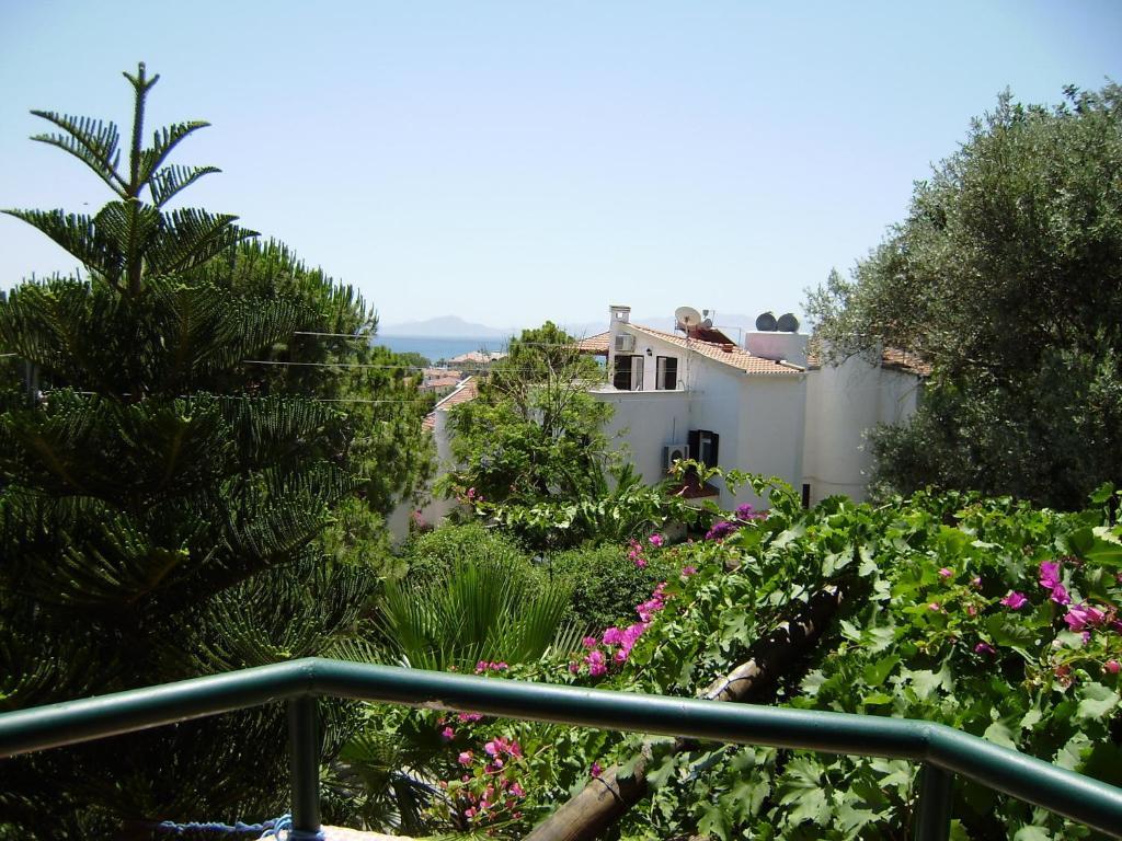 Datca Hotel Antik Apart ภายนอก รูปภาพ
